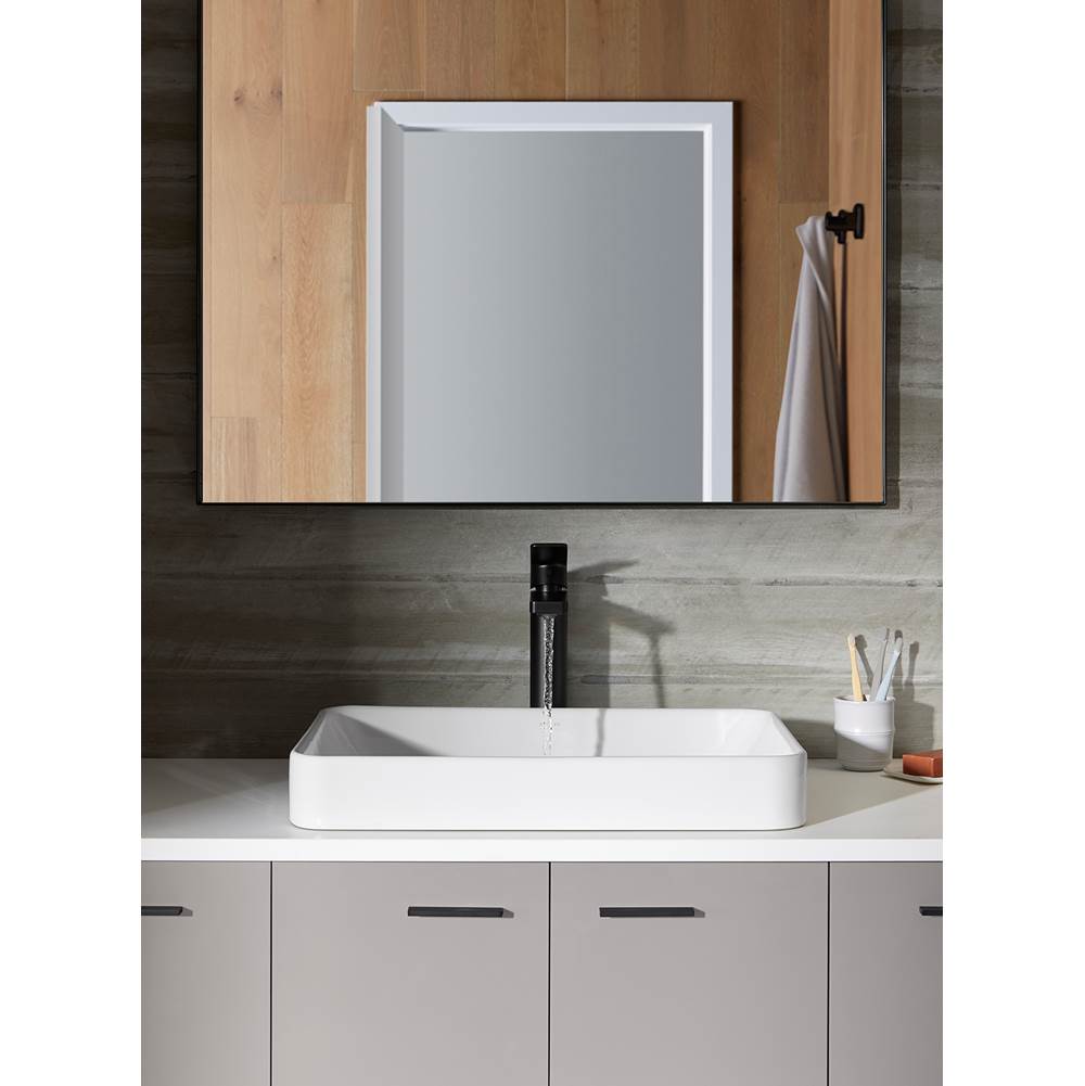 Parallel 單槍加高型面盆龍頭 | K-23475T-4 | 完整產品系列-提供全方位浴室解決方案 高性能閥芯-30mm高性能陶瓷閥芯可延長使用壽命和水流(通過1,000,000壽命週期測試)。 強力耐腐蝕，防腐耐刮擦，比同行耐用標準超過兩倍，歷久彌新 創新的排水結構，以節省台下空間並簡化安裝/維護。(單槍面盆水龍頭適用) 本龍頭以KOHLER全新PVD電鍍層技術所生產，並通過嚴格之鹽霧測試合格，品質經久耐用 尺寸： 出水口長：136mm 出水口高：209mm | 台南衛浴 設計師推薦-龍百KOHLER